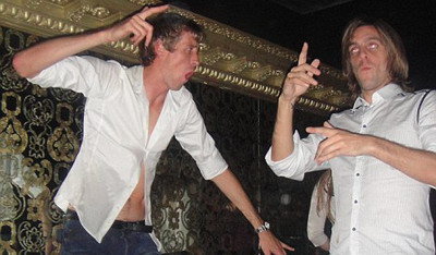 FOTO / Peter Crouch a facut dansul robotului beat crita intr-un club!