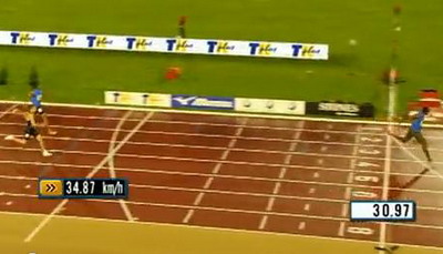 <span style="color: #ff0000">Usain Bolt</span> - foarte aproape sa doboare recordul mondial pe 300 de metri! VIDEO