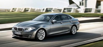Vezi VIDEO: <span style="color: #ff0000">BMW seria 5 sedan </span>lansata oficial!