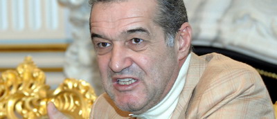 Becali:"Am fost un dobitoc cand l-am luat pe Arthuro!"