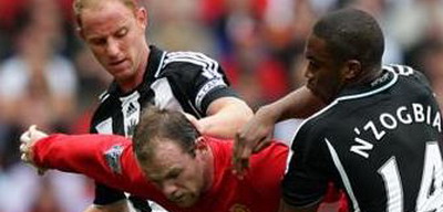 Manchester, dezamagire la debut: atac final pentru Berbatov!