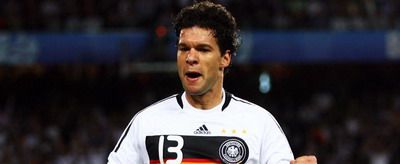 Ballack ramane CAPITANUL Germaniei! Ce mesaj i-a transmis Low: