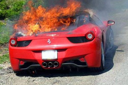 <span style="color: rgb(255, 0, 0);">Masina de 250.000 de dolari!</span> 1248 de masini Ferrari 458, in pericol sa ARDA din senin!