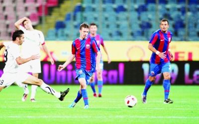 Mucles rupe tacerea: "Nu am vrut sa joc la Steaua!" Vezi la ce echipa din Romania ajunge Apostol: