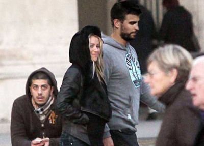 FOTO / Asta este <span style="color: rgb(255, 0, 0);">PRIMA</span> poza cu Pique si Shakira impreuna: "Nu sunt coplesit de situatie!"