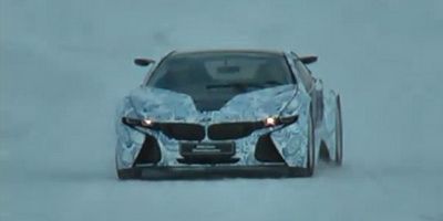 <span style="color: #f00">i8 exista!</span> Primele clipuri cu BMW-ul mileniului!