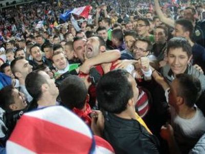 <span style="color: rgb(255, 0, 0);">Cei mai ghinionisti 3 jucatori din Romania! </span>Au plecat sa ia titlul si s-au trezit batuti de cea mai ieftina campioana din Europa