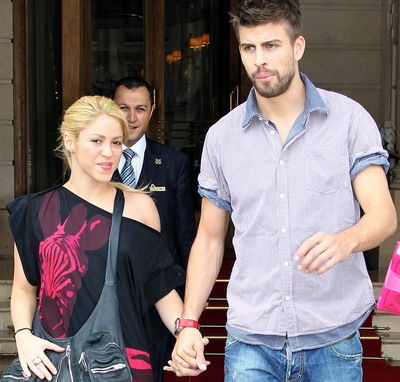 Inca o dovada de IUBIRE: Pique a venit la Paris sa o vada pe Shakira! FOTO