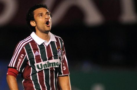 <span style="color:#f00;">VIDEO!</span> Omul care <span style="color:#f00;">INGROPA </span>Steaua in 2006 a facut spectacol in Brazilia! A dat 4 goluri in <span style="color:#f00;">meciul saptamanii!</span> La pauza era 1-2 si s-a mai marcat de 6 ori!