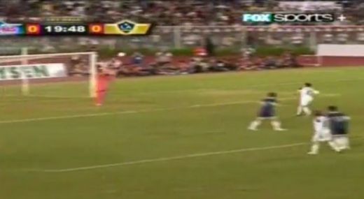 VIDEO GOL <span style="color: rgb(255, 0, 0);">FABULOS </span>inscris de Beckham la despartire! Faza dupa care e din nou ZEU in Asia