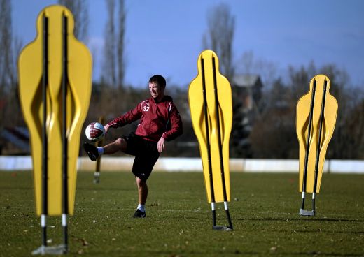 Razvan Lucescu a dat afara un fost stelist din echipa! Care e al doilea jucator pe care Rapid il EXCLUDE din lot iarna asta