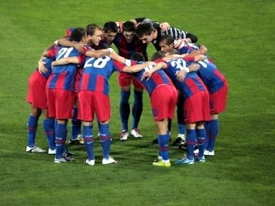 Meme se apuca de treaba la Steaua! <span style="color:#f00;">Vrea sa RESUSCITEZE trei jucatori:</span> "Unul a venit tarziu la echipa, ceilalti nu s-au adaptat!"