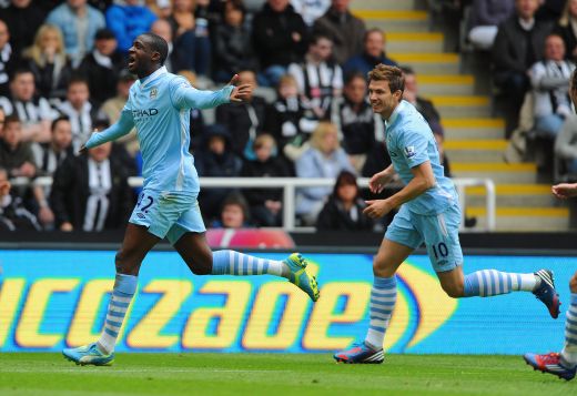 <span style="color:#f00;">Totul se decide in ultima etapa!</span> United are de recuperat 8 goluri, City poate castiga primul titlu in Premier League! Man United 2-0 Swansea, Newcastle 0-2 Man City