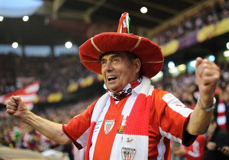 <span style="color: rgb(255, 0, 0);">VIDEO </span>emotionant! Bielsa si Llorente au lacrimi de bucurie in OCHI! SUPER CLIP lansat de Bilbao cu 15 minute inaintea finalei!