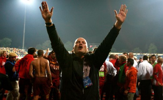 Paszkany isi ataca DUR rivalii din oras! <span style="color: #f00">Vrea sa-l INTERZICA pe Walter in Cluj! </span>Declaratii HALUCINANTE inaintea meciului de vineri!
