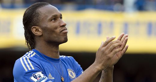Drogba are contract <span style="color:#f00;">PE VIATA</span> la Chelsea! Abramovici ii va face o oferta de NEREFUZAT celui care i-a adus cea mai mare bucurie din lume!