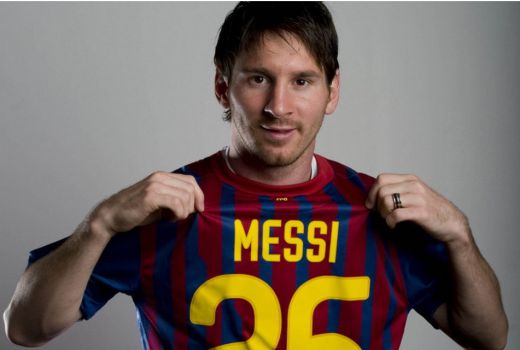 <span style="color:#f00;">Messi e cel mai bun istorie la 25 de ani! </span>Cruyff, Maradona si Di Stefano au IMPREUNA palmaresul lui Leo Messi! <span style="color:#f00;">Ronaldo e un ANONIM</span> pe langa el!