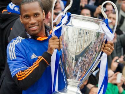 <span style="color:#f00;">Drogba si-a luat TEAPA MILENIULUI!</span> A plecat in speranta ca va deveni rege, dar chinezii il fac CERSETOR! Vezi in ce situatie se afla ivorianul: