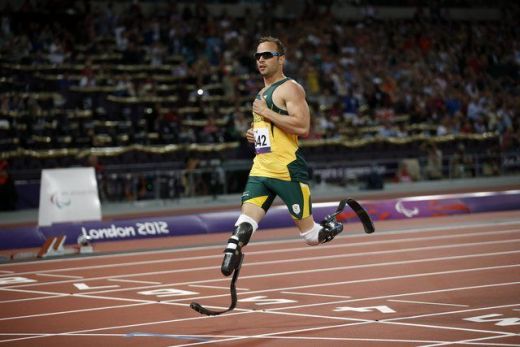 <span style="color:#f00;">ISTORIC!</span> Performanta<span style="color:#f00;"> INCREDIBILA </span>a lui Pistorius la Londra! Record mondial si medalie de aur! Respect MAXIM pentru un campion URIAS