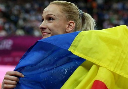 Au intrat banii! <span style="color: #f00">Medaliatii de la Londra si-au primit premiile din partea COSR! </span>Sandra Izbasa a dat lovitura! Vezi cati bani a incasat: