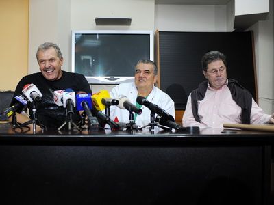 <span style="color:#f00;">Dinu si Duckadam, EXTERNATI: </span>"Am fost ca Stefan cel Mare, eu am fost seful in salon!" <span style="color:#f00;">Declaratie EMOTIONANTA facuta de fosta legenda a Stelei:</span>