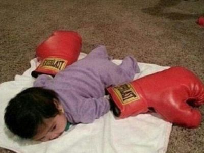 Manny Pacquiao A Fost Luat La Misto Cele Mai Frumoase Caderi Din Lume Vezi Cele Mai Tari Poze Cu Oamenii Care L Imita Foto Sport Ro