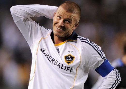 Beckham semneaza un contract <span style="color:#f00;">EXTRATERESTRU</span> pentru finalul carierei! Ce echipa ii da un <span style="color:#f00;">salariu de SEIC</span> in 2013