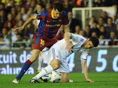 FABULOS! Asta ar fi <span style="color:#f00;">schimbul MILENIULUI in fotbal:</span> Rosell vrea un jucator de la Real, Perez viseaza la un extraterestu! <span style="color:#f00;">Scenariul soc care aminteste de tradarea lui Figo:</span>