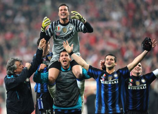 <span style="color:#f00;">TRANSFER SOC pentru Chivu!</span> La 32 de ani este dorit in Premier League de echipe de TOP! <span style="color:#f00;">Vezi echipele care se BAT pe semnatura lui:</span>