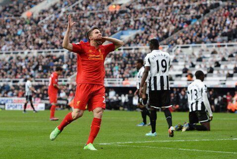 <span style="color:#f00;">Liverpool DEFILEAZA fara Suarez in teren!</span> A distrus-o cu 6-0 pe Newcastle! Cum s-a bucurat Borini dupa gol,<span style="color:#f00;"> in 'memoria' lui Suarez :) FOTO</span>