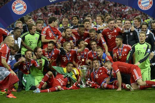 <span style="color:#f00;">Bayern chiar a devenit REGINA Europei!</span> Cel mai scump brand din fotbal, Real e peste Barca! <span style="color:#f00;">Primele 10 cluburi sunt evaluate la 5 MILIARDE de dolari! </span>Cum arata topul: