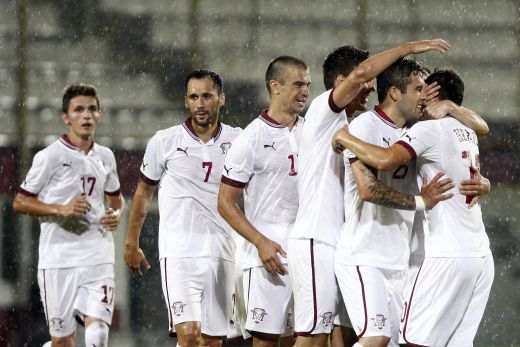 <span style="color:#f00;">Doi STELISTI pot tine Rapidul in prima liga!</span> Cristescu are deja echipa facuta, trebuie doar sa semneze actele! <span style="color:#f00;">Ce jucatori SURPRIZA din Liga 1 vor juca pentru Rapid:</span>