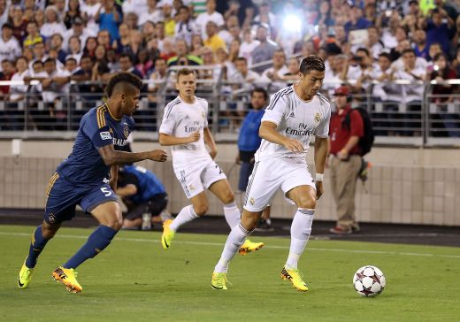 <span style="color:#f00;">Probabil cea mai frumoasa pasa in 2013! </span>'Noul Zidane' a lasat masca pe toata lumea cu un assist ULUITOR! <span style="color:#f00;">CR7 a ratat un gol de senzatie: </span>VIDEO