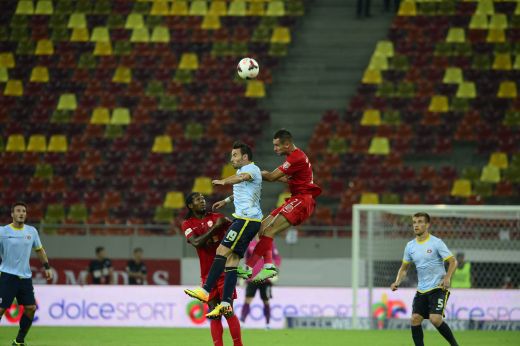 Dinamovistii, facuti PRAF dupa infrangerea din derby: <span style="color:#f00;">"Cea mai slaba echipa DIN ISTORIE!" </span>Atacul dur care le torna PLUMB in ghete "cainilor"