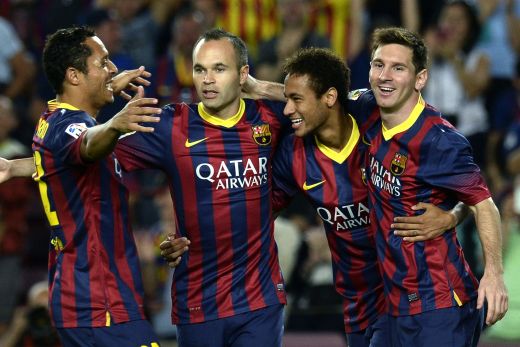 Cruyff continua sa-l critice pe Neymar: <span style="color:#f00;">"Tot Messi e cel mai bun!" </span>Ce spune LEGENDA Barcei: