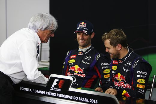 <span style="color:#f00;">Reactia dura a lui Ecclestone dupa ce FIA a decis micsorarea motoarelor din F1, </span>pentru un consum mai mic de carburant:<span style="color:#f00;"> "F1 a devenit o farsa totala!" </span>