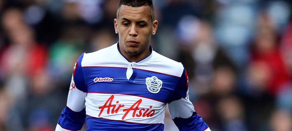 Faza incredibila pe banca de rezerve a lui QPR! Ravel Morrison<span style="color:#f00;"> si-a RULAT o tigara dupa ce a fost schimbat :)</span> FOTO: