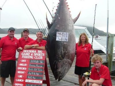 O Femeie Din Noua Zeelanda A Prins Cel Mai Mare Peste Ton Din Lume Monstrul Are 411 Kilograme Foto Sport Ro