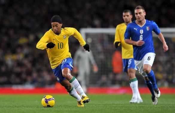 <span style="color:#f00;">Scolari a anuntat lotul Braziliei pentru Mondial!</span> Ronaldinho, Kaka si Robinho lipsesc! Cu cine ataca titlul mondial