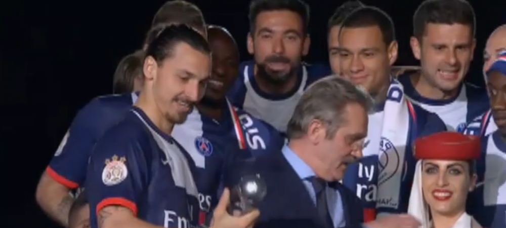 <span style="color:#f00;">Show DEMENTIAL la Paris, Ibra a scos telefonul sa filmeze! </span>Ce s-a intamplat dupa al 4-lea titlu din istoria lui PSG