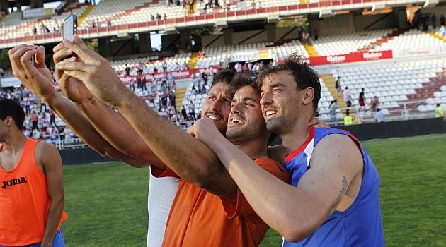Spania il lauda pe Marica: <span style="color:#f00;">"A inscris un GOLAZO si a salvat-o pe Getafe de la retrogradare!</span>" Si-a facut selfie imediat dupa meci