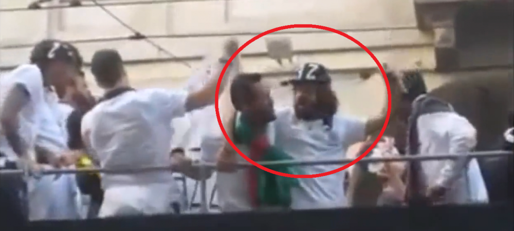 <span style="color:#f00;">Pirlo,</span> asa cum nu ti-ai inchipuit ca poti sa-l vezi vreodata! "Chuck Norris",<span style="color:#f00;"> beat MORT la petrecerea lui Juve!</span> VIDEO