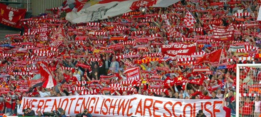 Moment istoric pentru un club si un stadion de legenda!<span style="color:#f00;"> Liverpool investeste 100 de milioane de lire in Anfield Road</span>