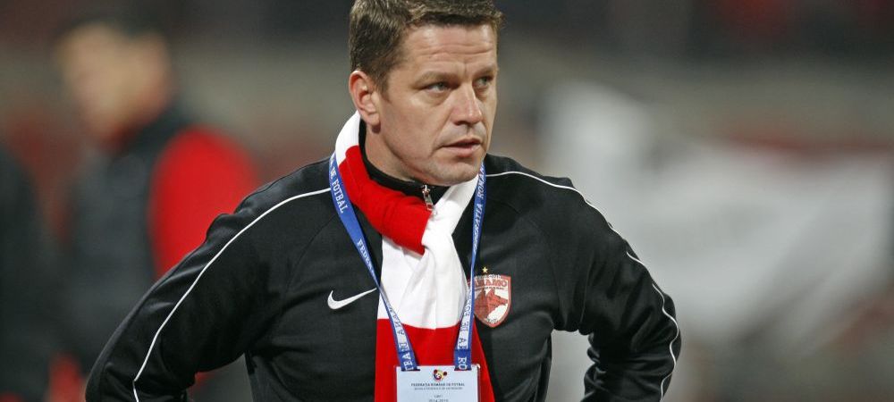 Prima reactie a lui Stoican dupa umilinta suferita de Dinamo! <span style="color:#f00;">Ce le-a zis jucatorilor in vestiar dupa 0-6 cu Debrecen</span>