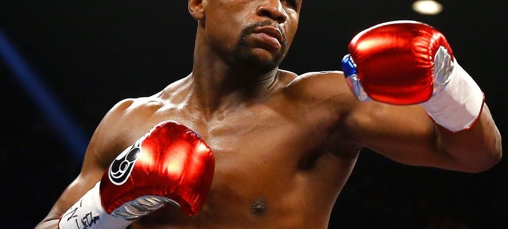 Floyd spune ca va lupta pentru ultima data in septembrie, <span style="color:#f00;">Amir Khan anunta: "Sunt sanse mari"</span>