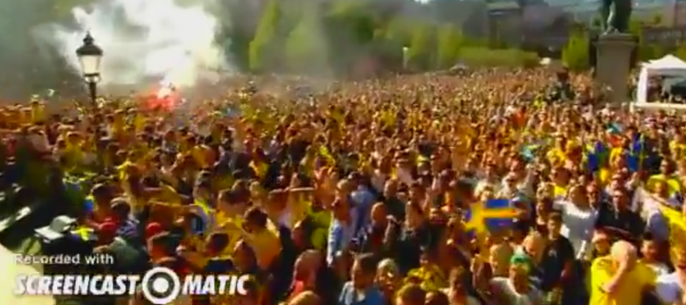 <span style="color:#f00;">VIDEO FABULOS</span>: 25 000 de oameni au cantat alaturi de jucatorii Suediei! Ce a facut vedeta echipei