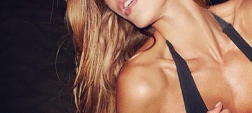FOTO Oops! Cum a fost surprinsa iubita lui Gotze de paparazzi la iesirea dintr-un restaurant! 