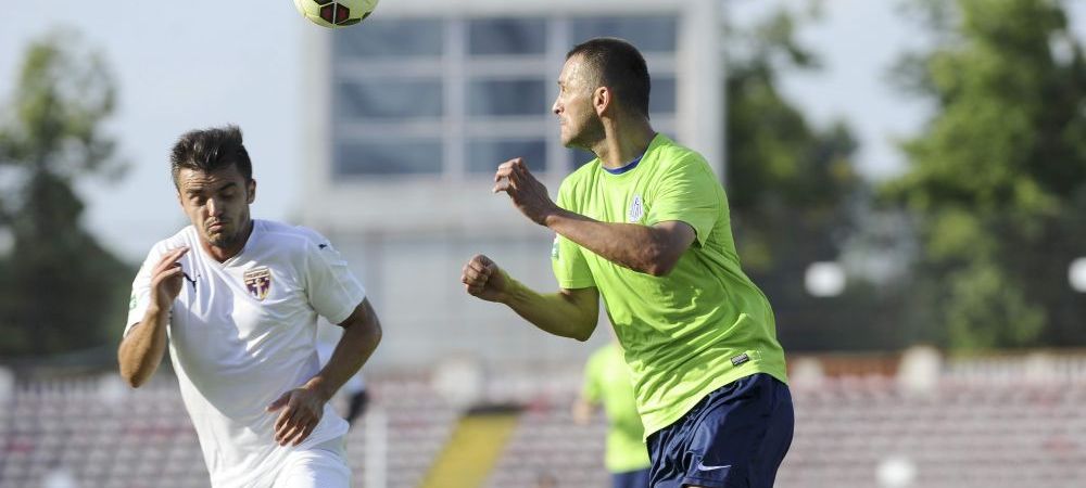 <p>
<span style="color:#f00;">EgaLIGA </span>I | Sase egaluri, o singura victorie in prima etapa! ACS Poli 0-1 Pandurii. <span style="color:#f00;">Radut a dat un SUPER GOL, Mihai Roman a ajuns la spital</span></p>