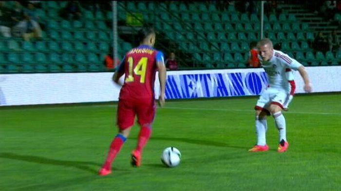 <span style="color:#f00;">"E cea mai fericita zi de cand m-am apucat de fotbal!"</span> Prima reactie a lui Hamroun dupa ce a devenit peste noapte eroul Stelei: