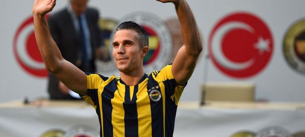 Duel de foc pentru IL LUCE in turul 3. <span style="color:#f00;">Trebuie sa ii scoata din Champions League pe Van Persie si Nani cu investitii ZERO
</span>